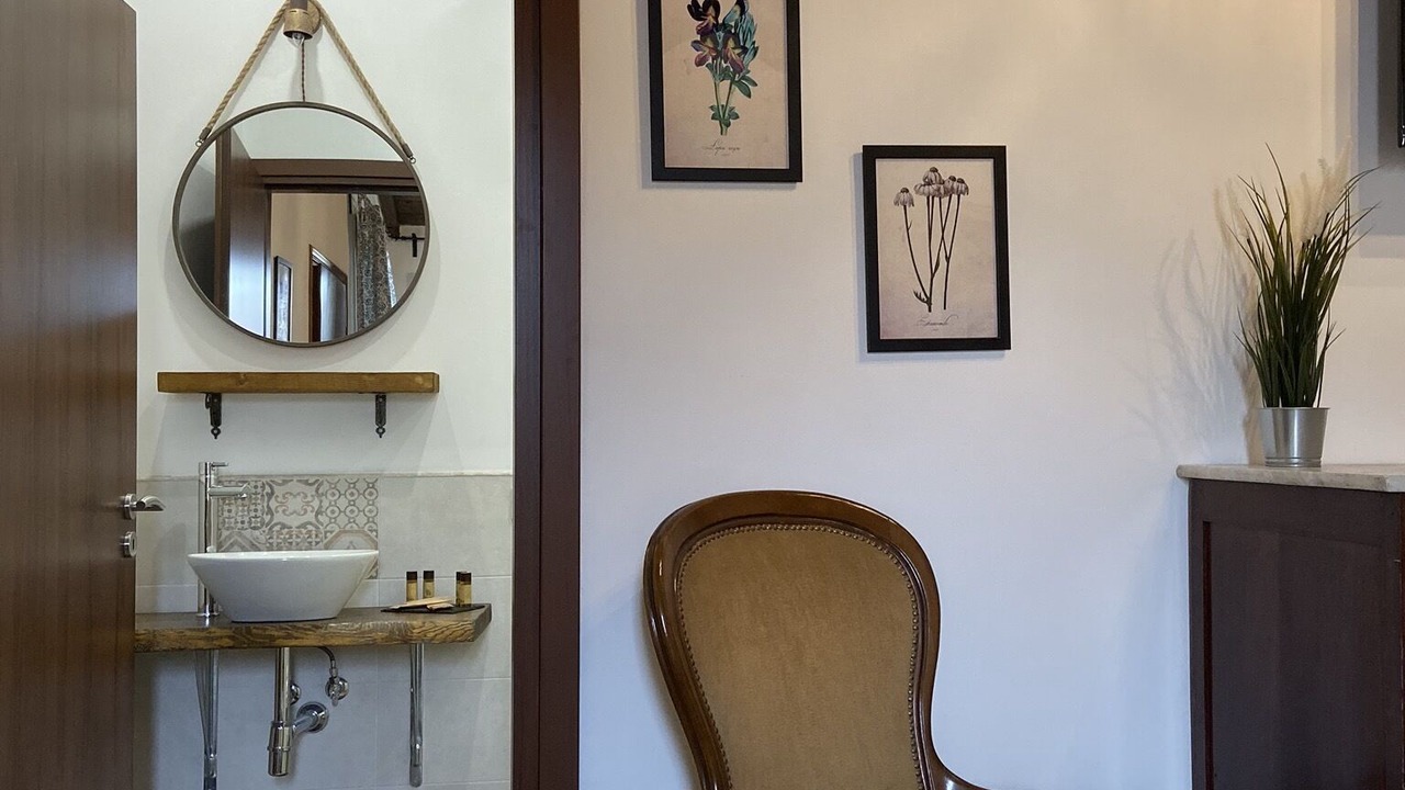 Photo of Bathroom in Tivoli