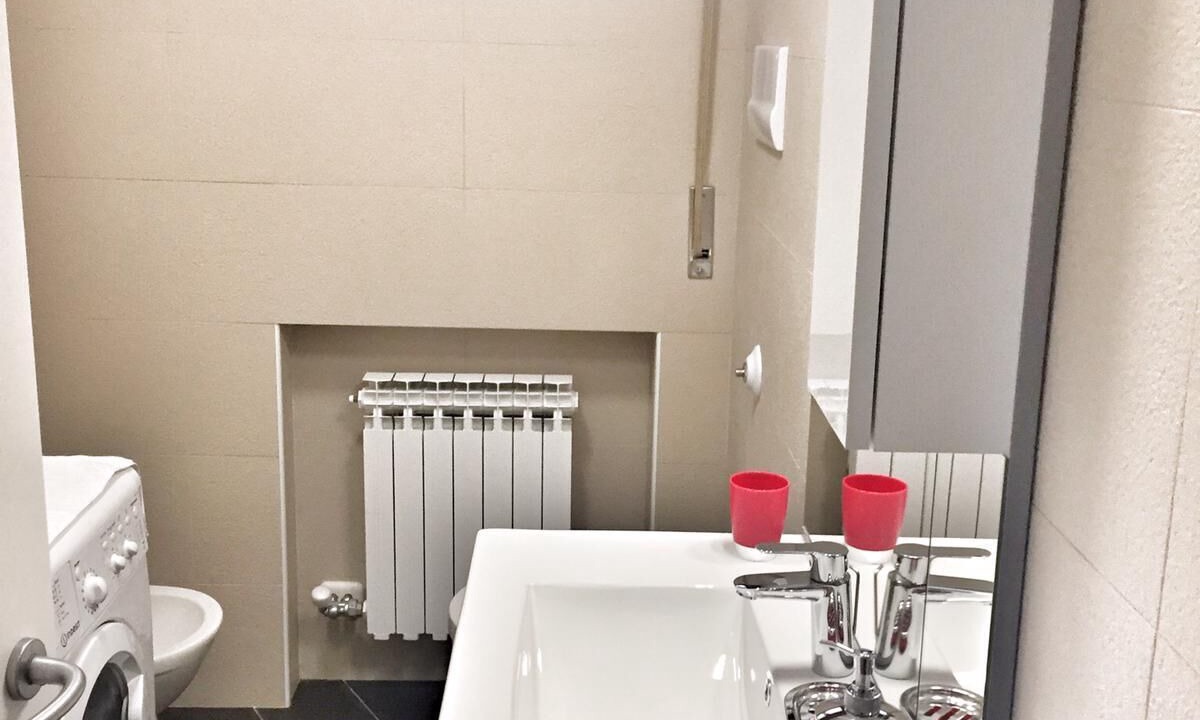 Photo of Bathroom in Falze