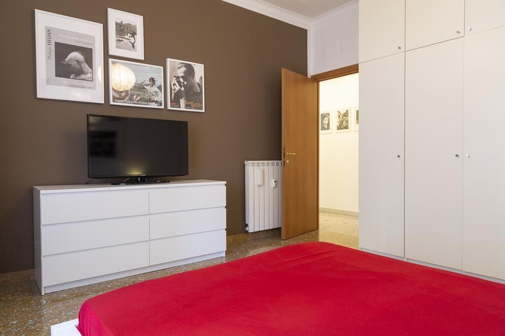 Photo of Bedroom in Quartiere XIII Aurelio