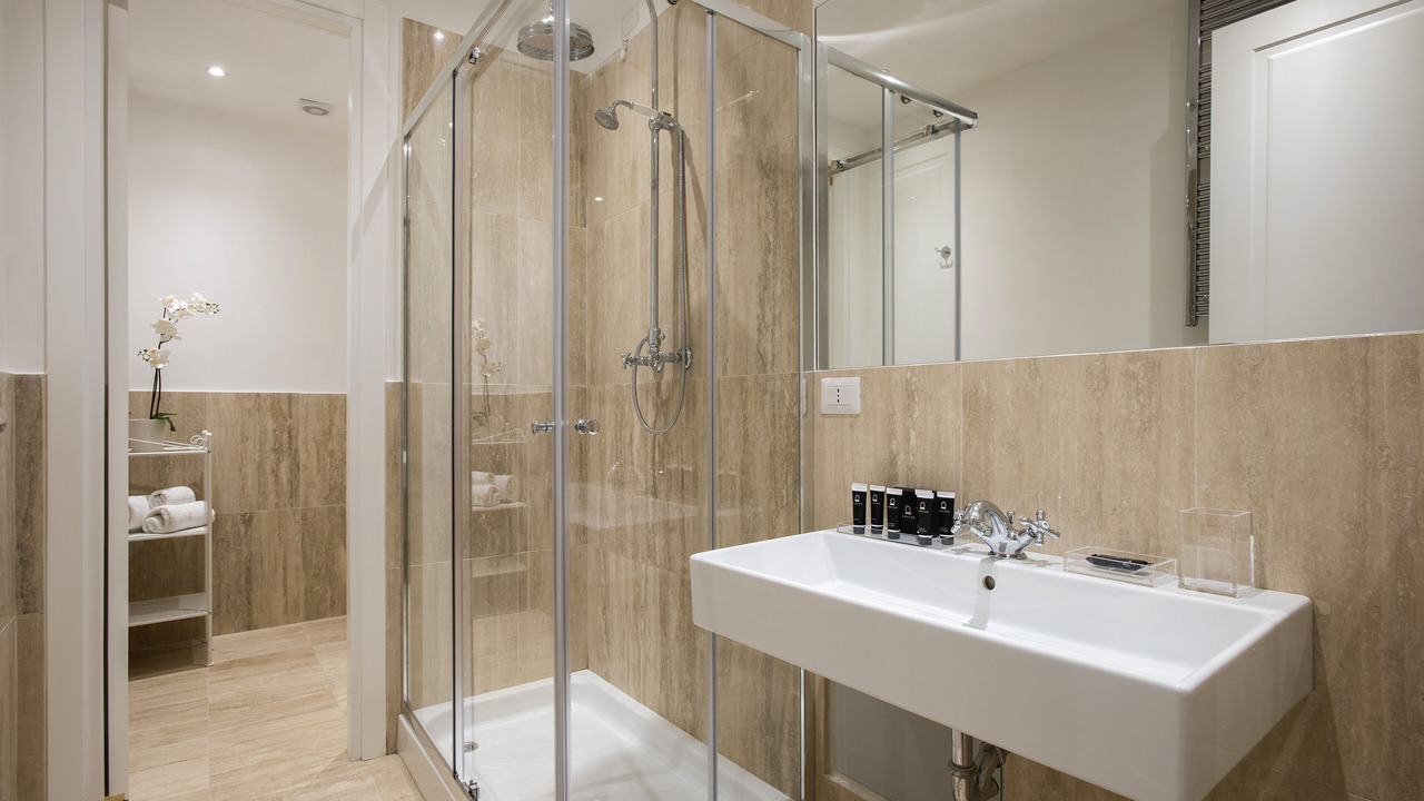 Photo of Bathroom in Rome City Centre