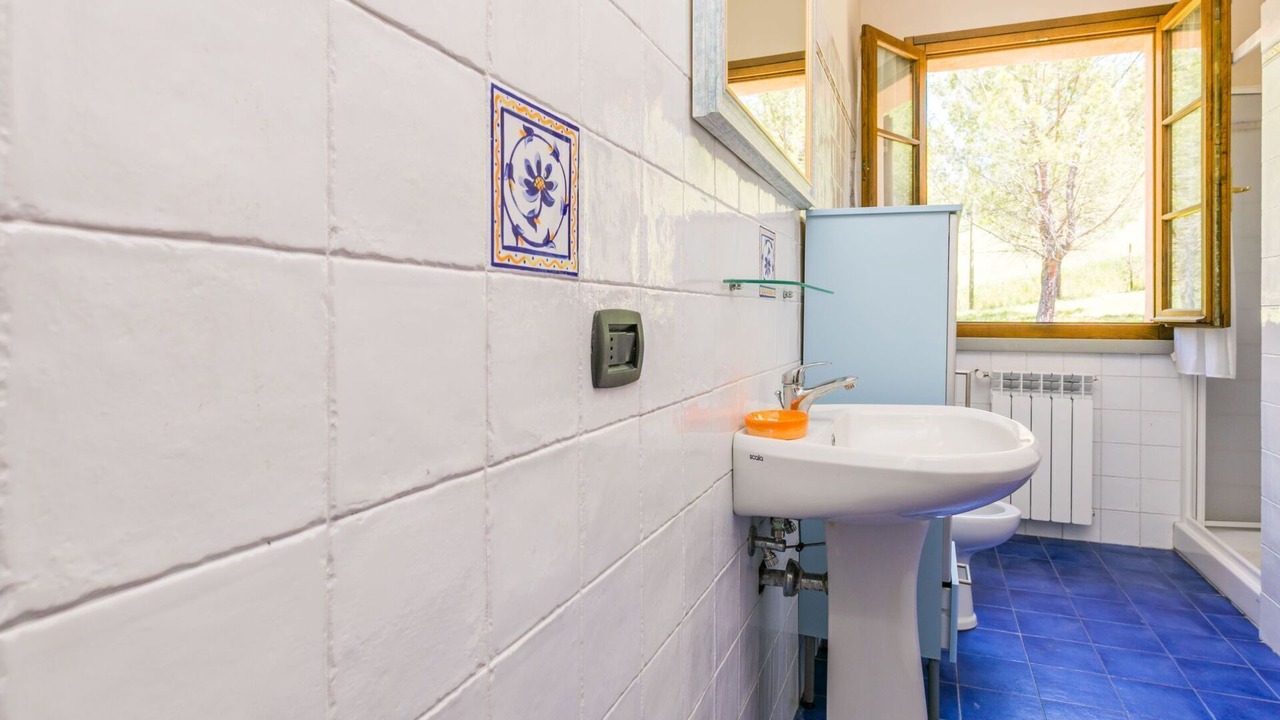 Photo of Bathroom in Montespertoli