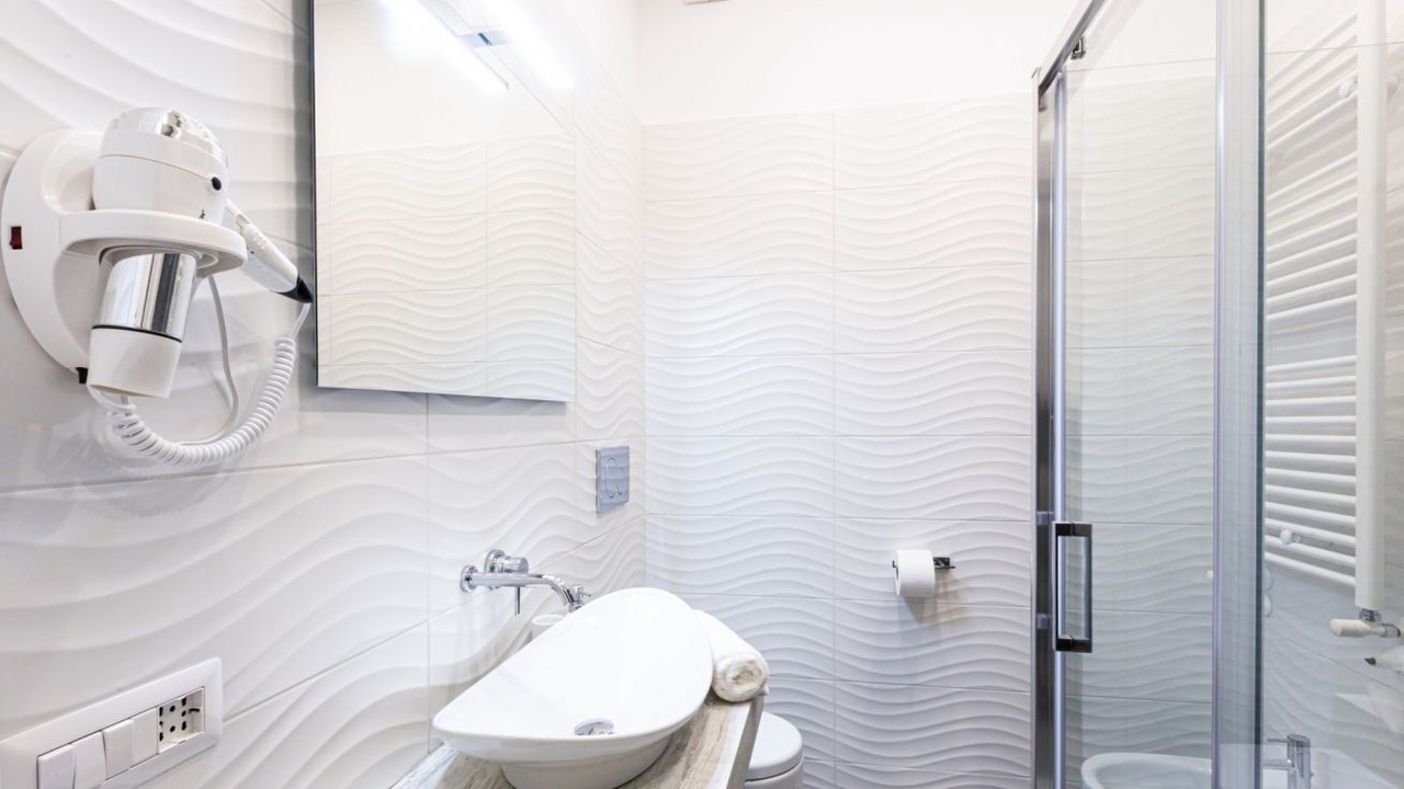 Photo of Bathroom in Sorrento City Centre