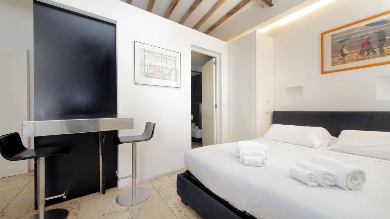 Photo of Bedroom in Rione V Ponte