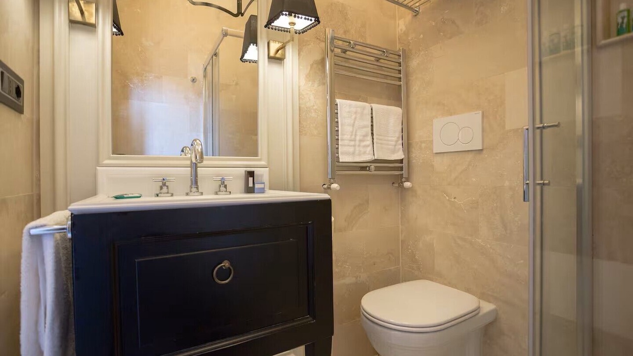 Photo of Bathroom in Celio