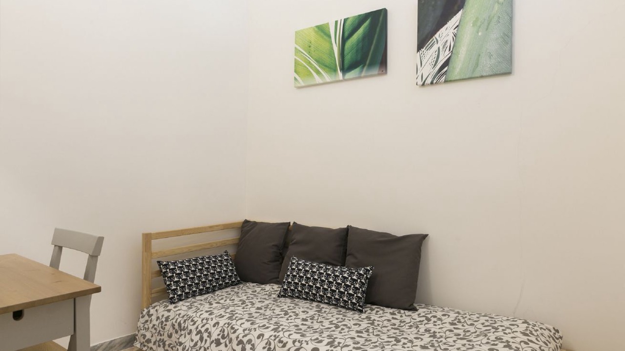 Photo of Bedroom in Rione VI Parione