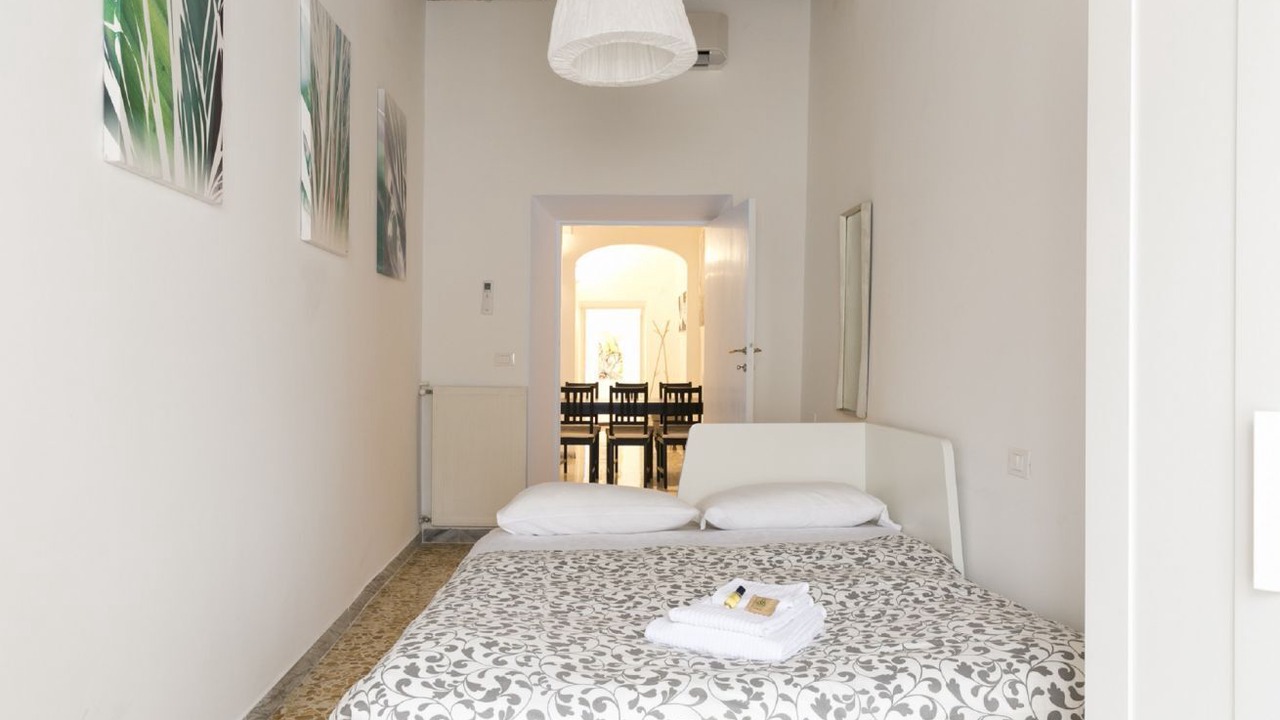 Photo of Bedroom in Rione VI Parione