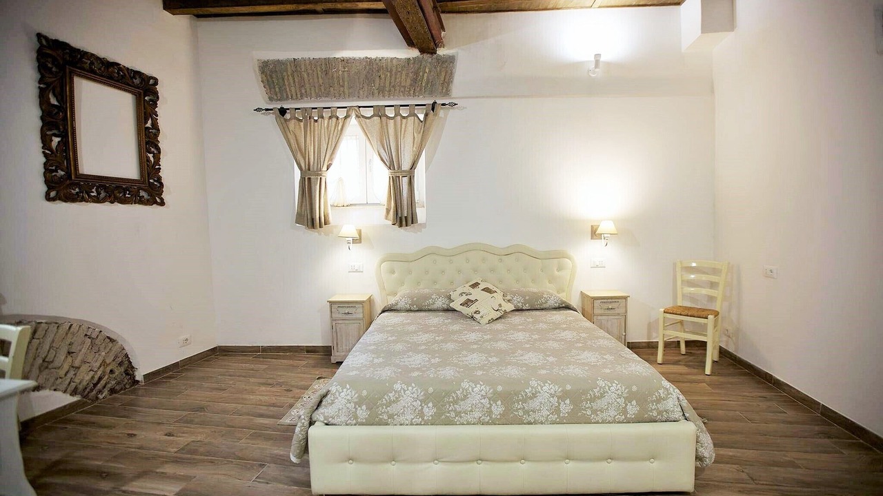 Photo of Bedroom in Rione V Ponte