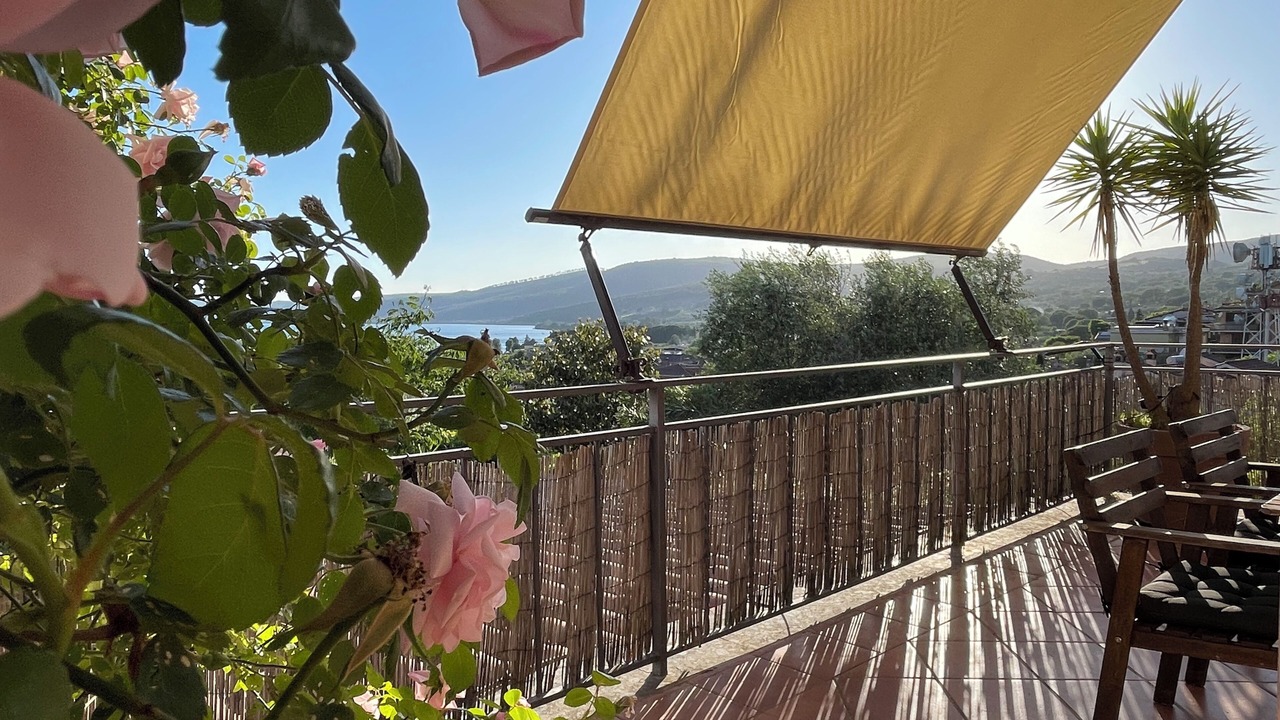 Photo of Patio Balcony in Lake Bracciano