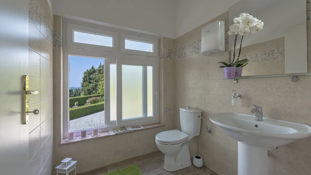 Photo of Bathroom in Lucca