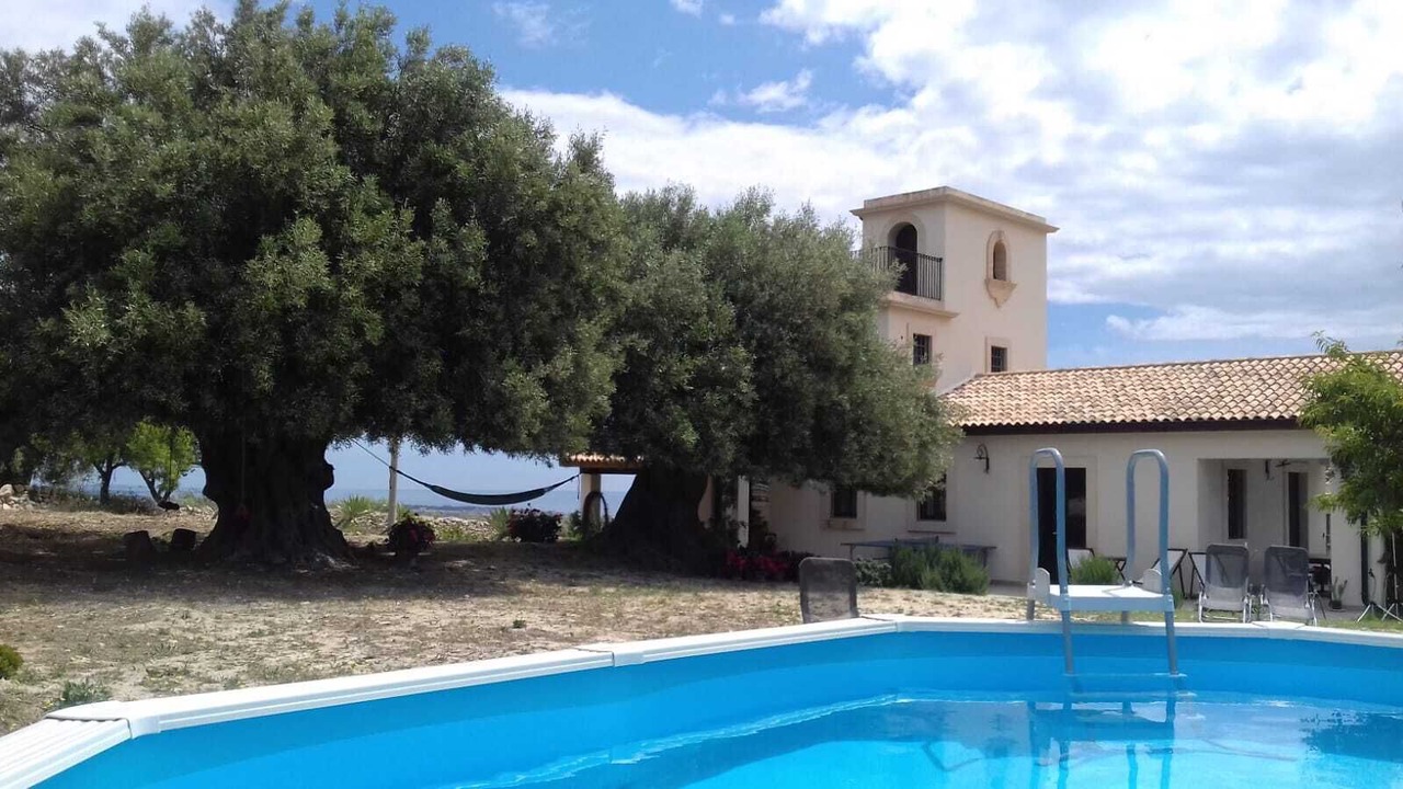 Photo of Outdoor in Avola