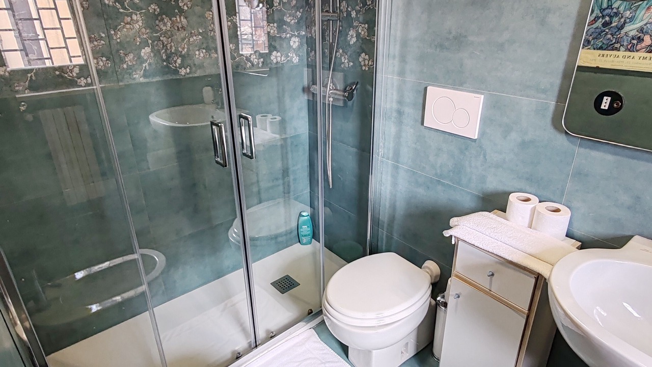 Photo of Bathroom in Trastevere