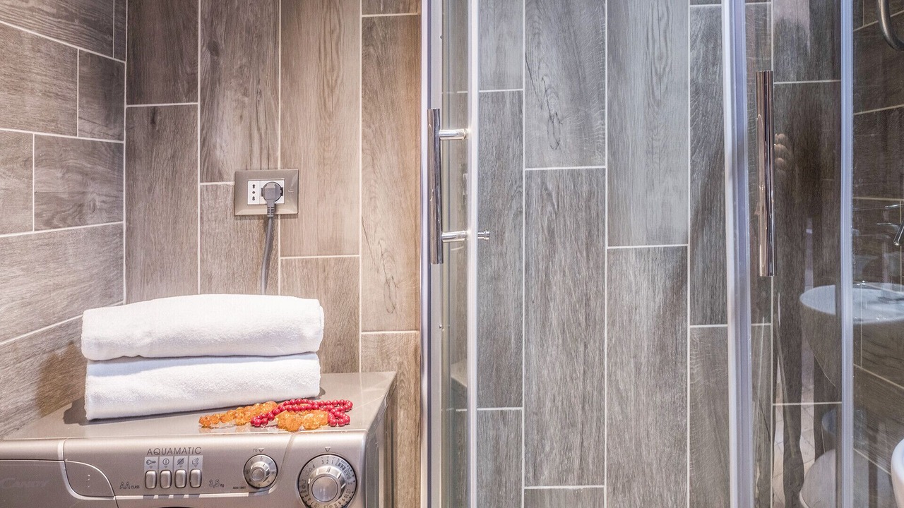 Photo of Bathroom in Sorrento City Centre