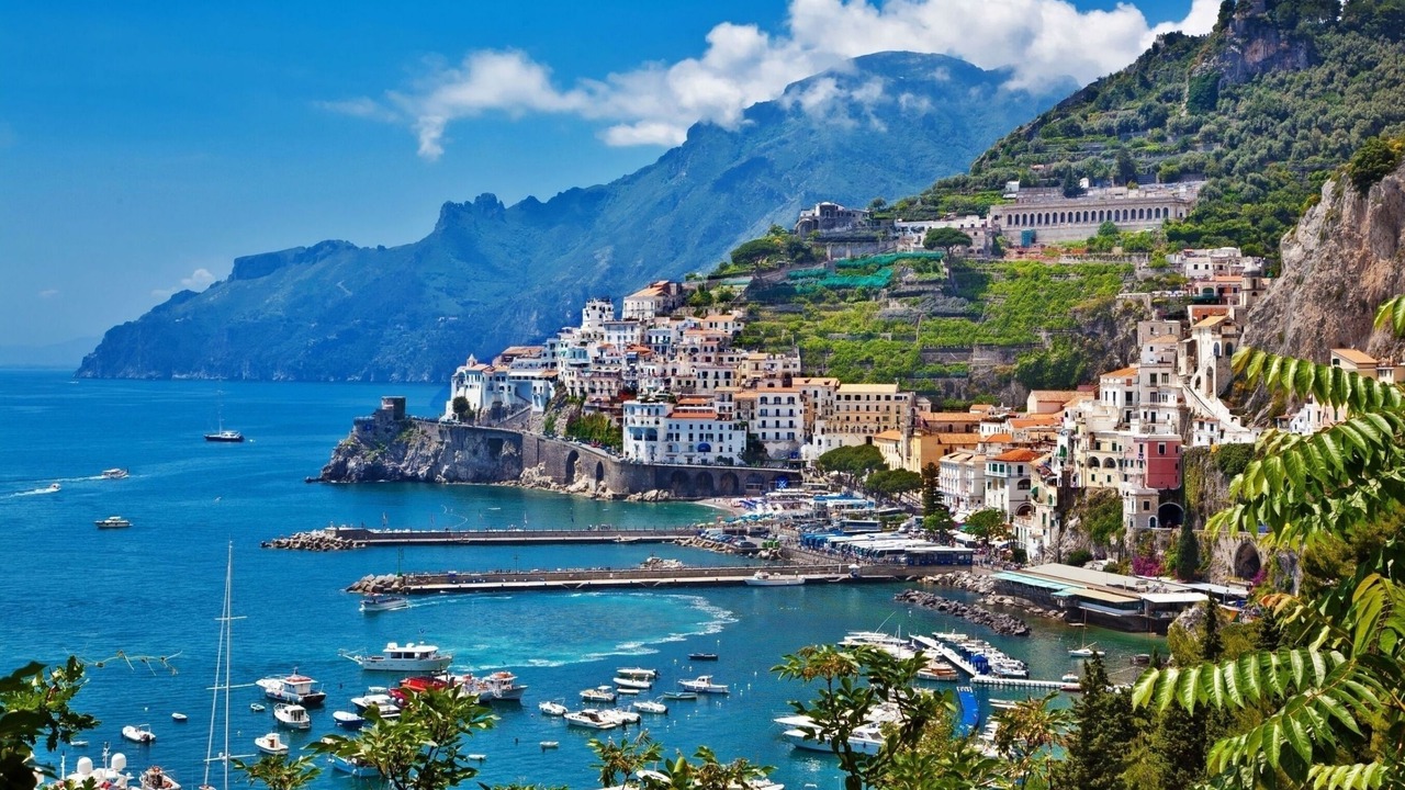 Photo of Others in Historical Downtown Salerno
