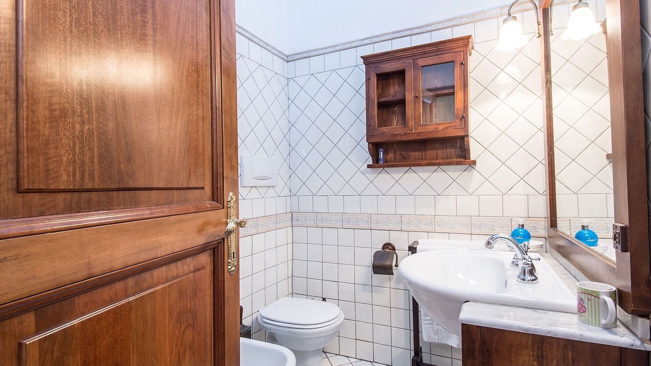 Photo of Bathroom in Rione IV Campo Marzio