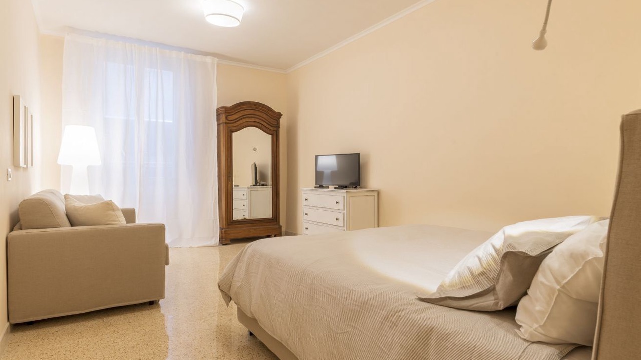 Photo of Bedroom in Rione VI Parione