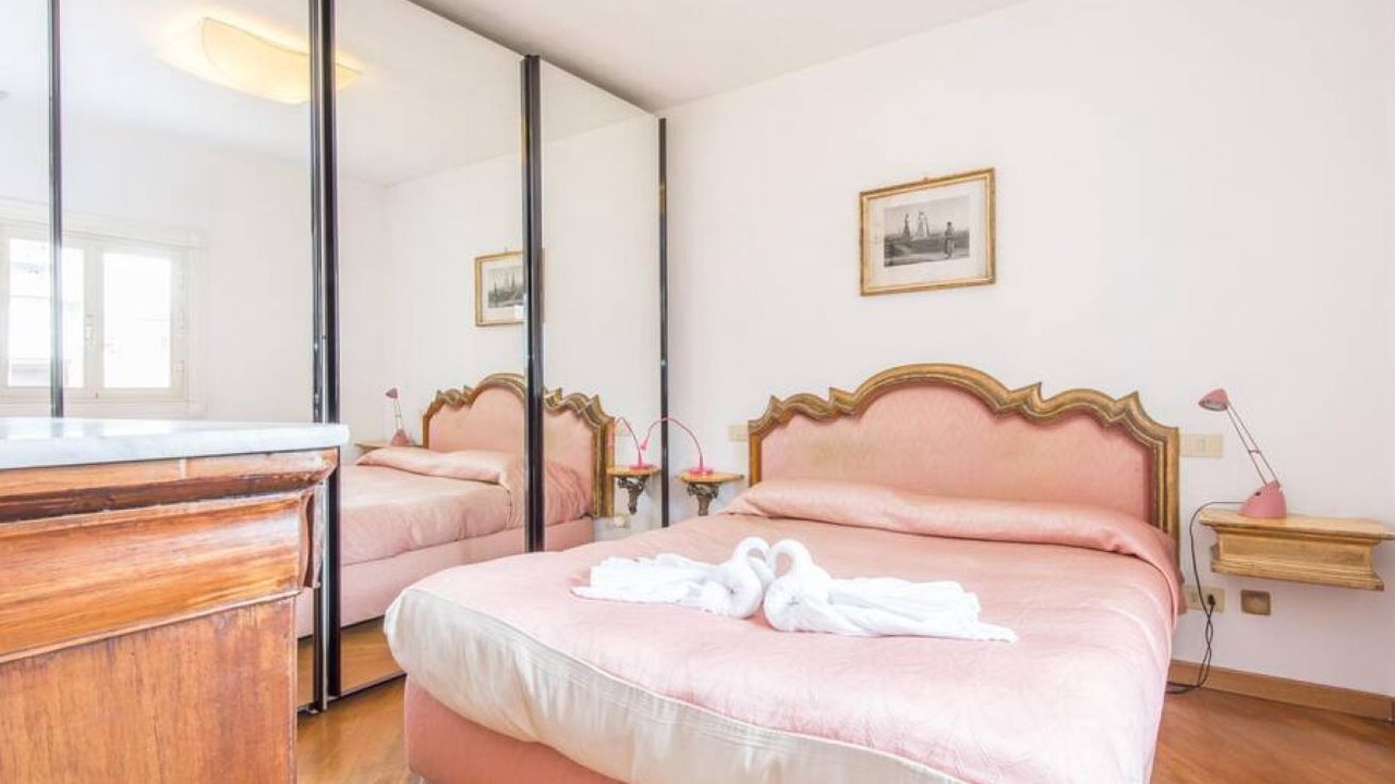 Photo of Bedroom in Navona