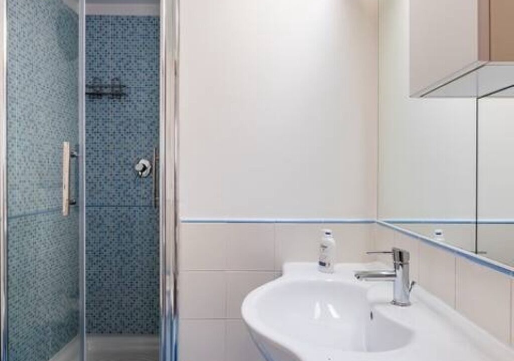 Photo of Bathroom in Zona XXXIV Casal Palocco
