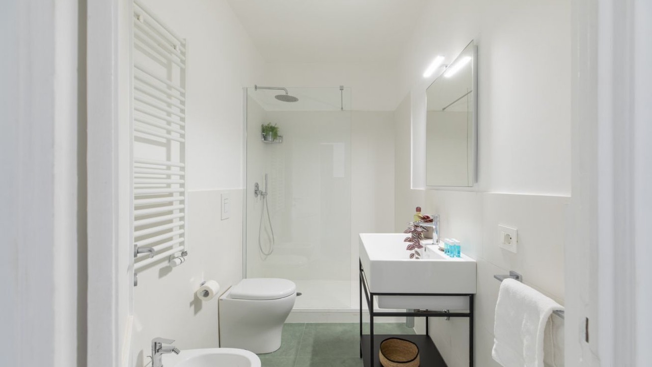 Photo of Bathroom in Salario