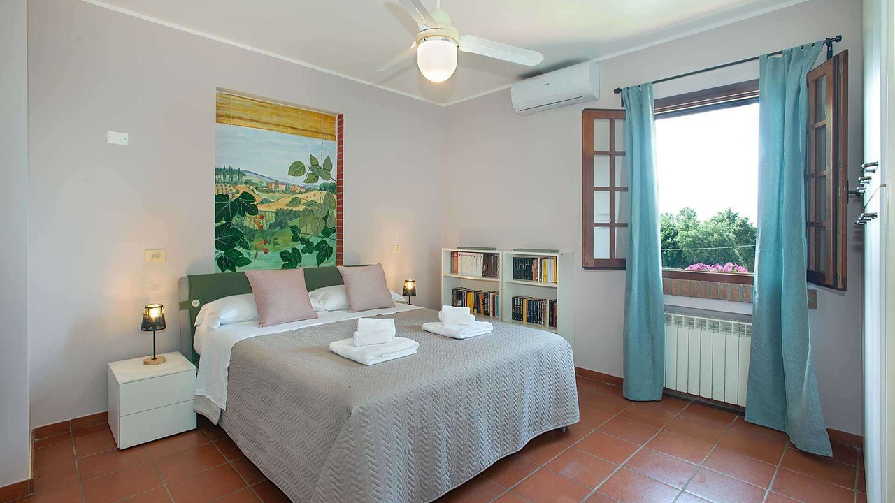 Photo of Bedroom in Amelia