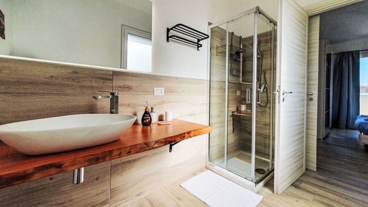 Photo of Bathroom in Campofelice di Roccella