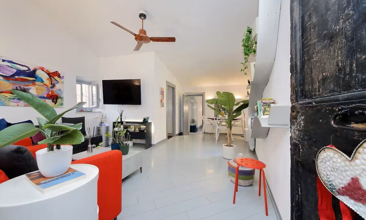 Photo of Livingroom in Rione VII Regola