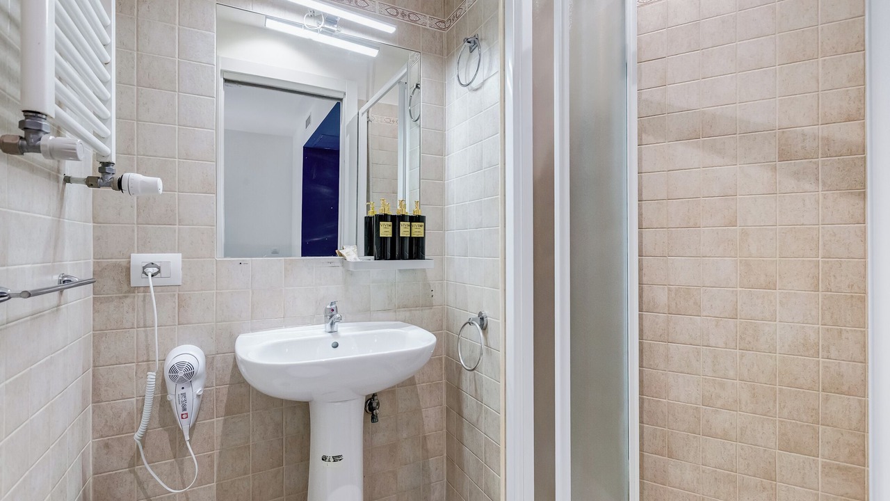 Photo of Bathroom in Sallustiano