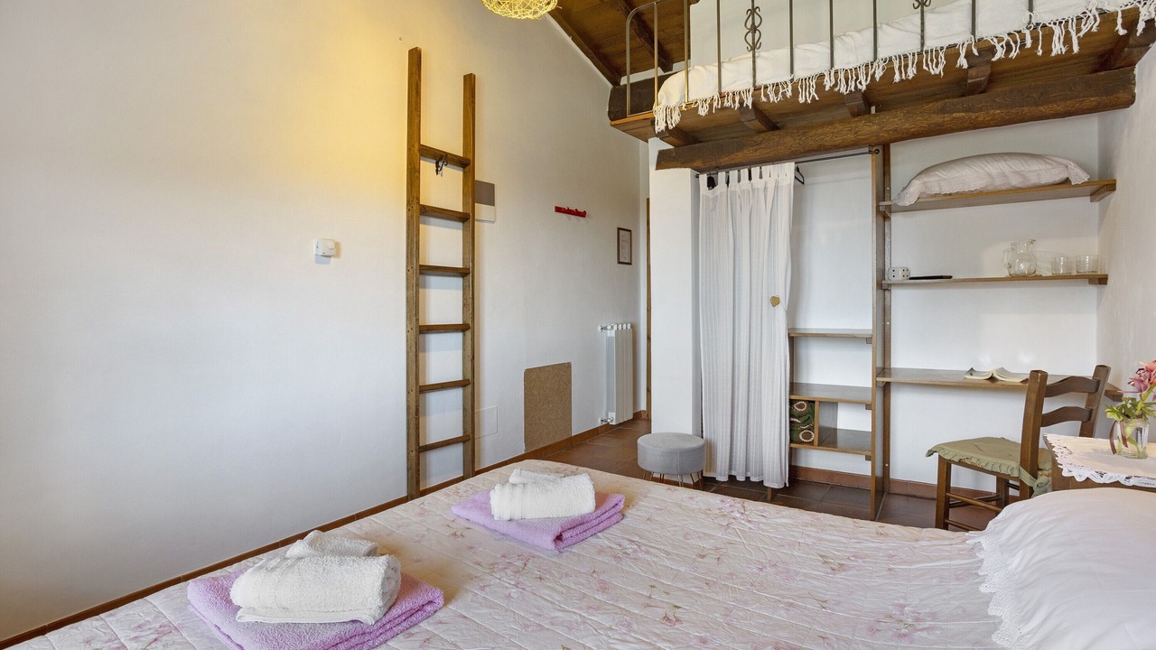 Photo of Bedroom in Casoli
