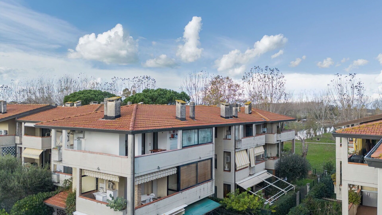 Photo of Patio Balcony in Torre del Lago Puccini
