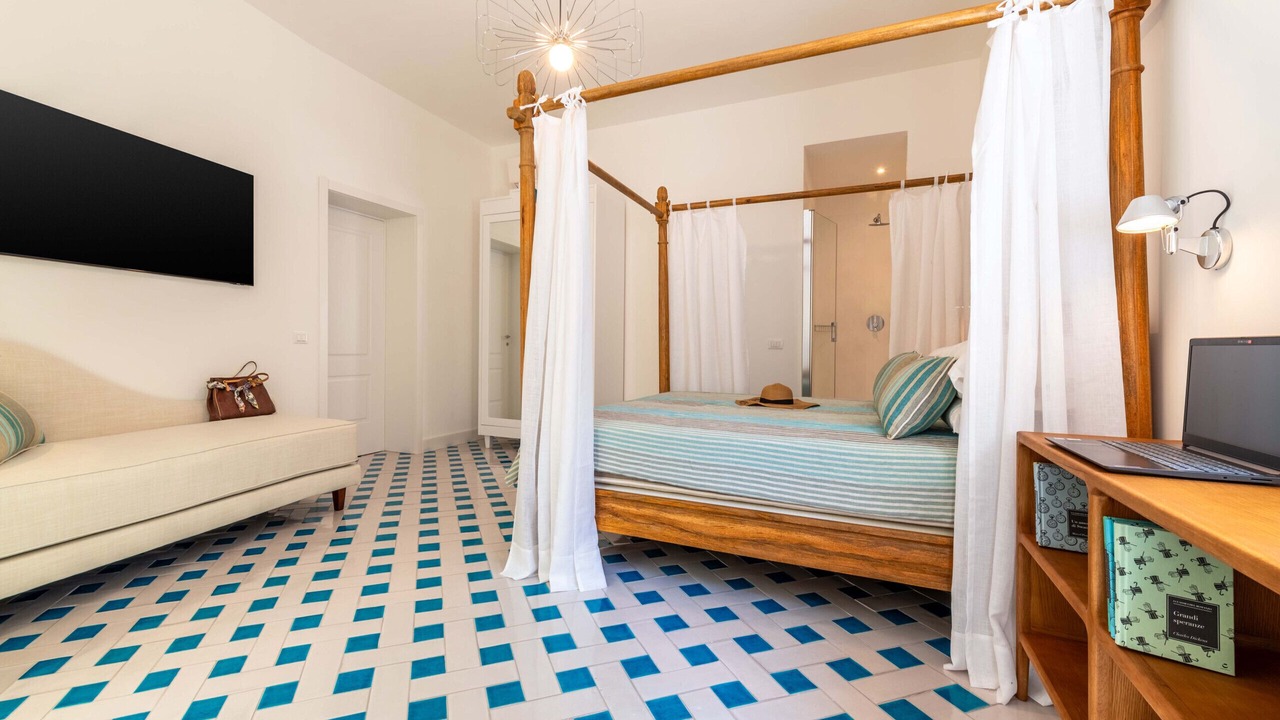 Photo of Bedroom in Sorrento Historic Centre