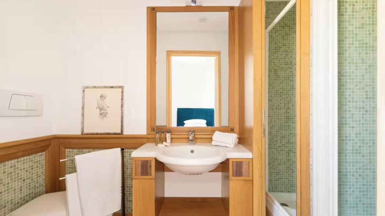Photo of Bathroom in Rome City Centre