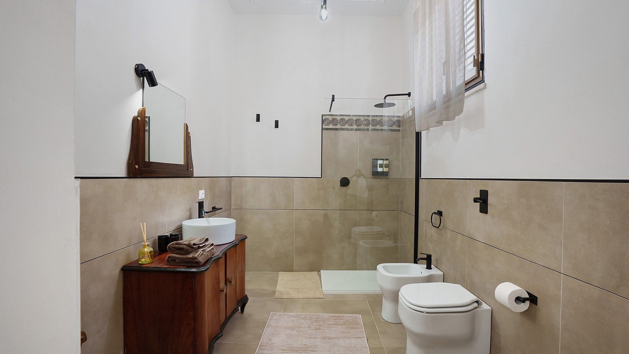 Photo of Bathroom in Marsala