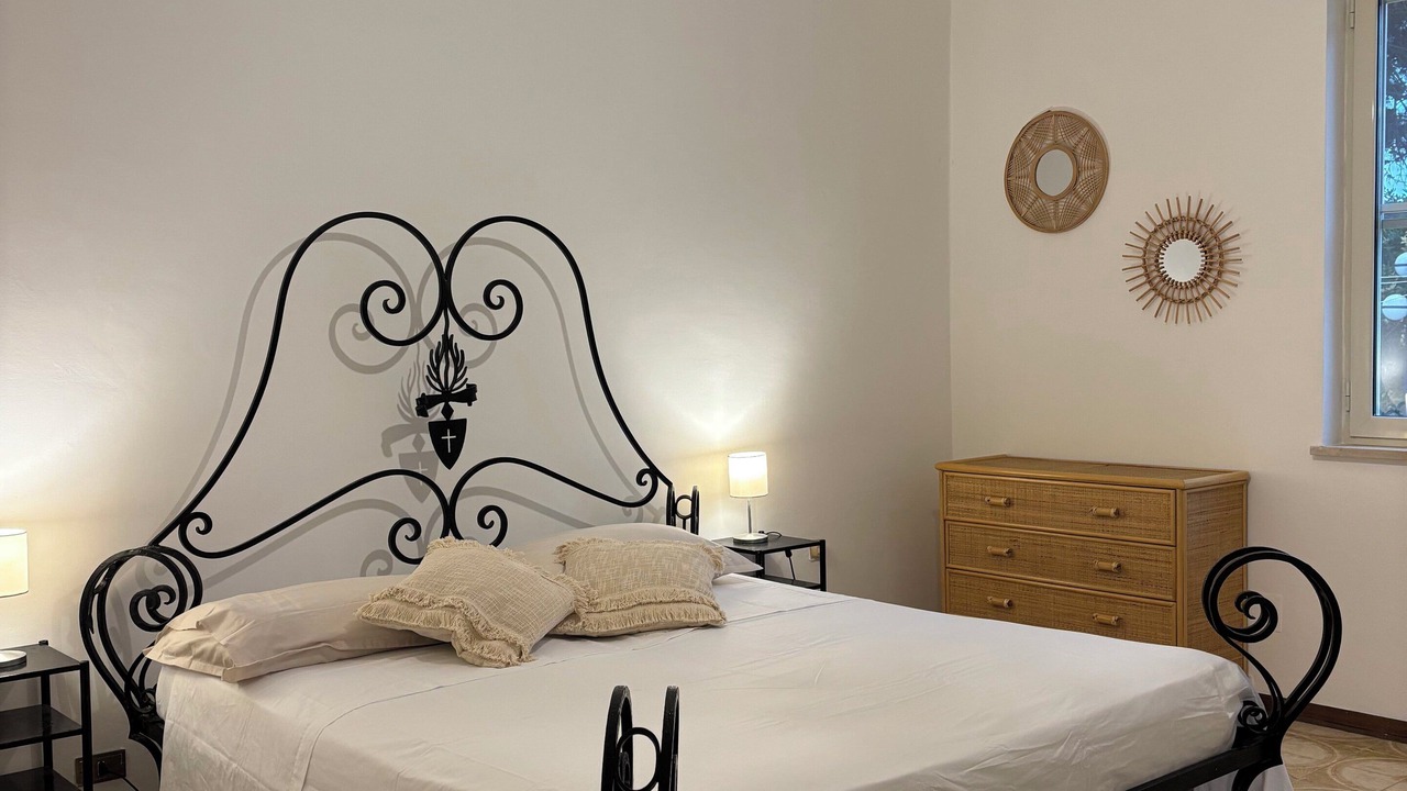 Photo of Bedroom in Latina Lido