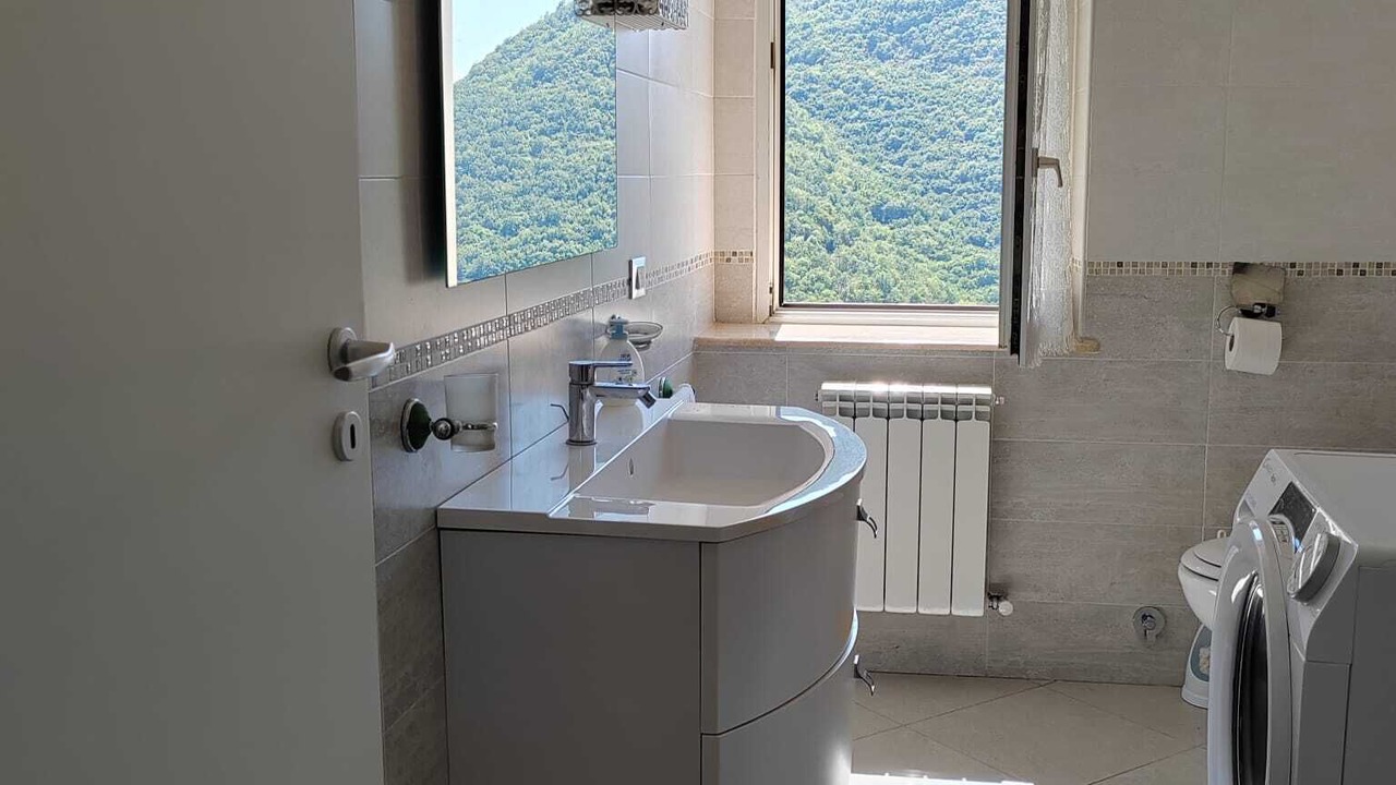 Photo of Bathroom in Poggio Bustone