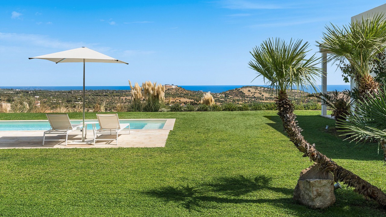 Photo of Outdoor in Avola