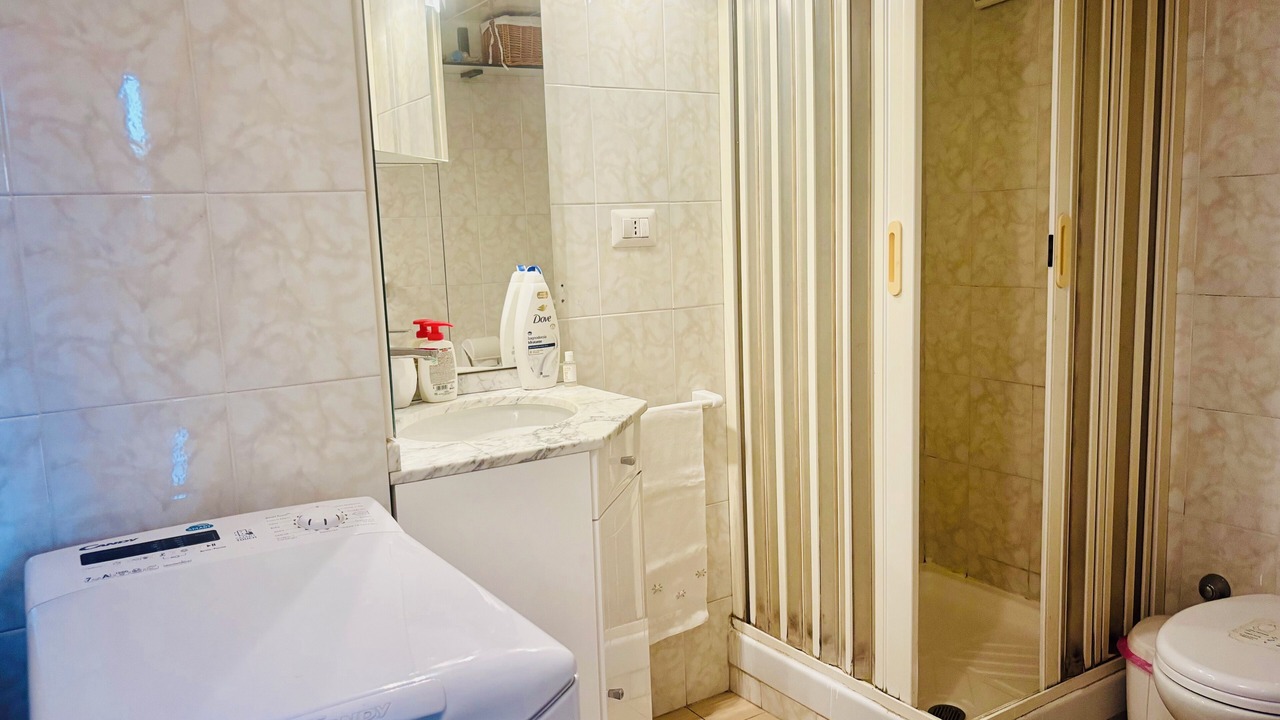 Photo of Bathroom in Zona XXXIV Casal Palocco