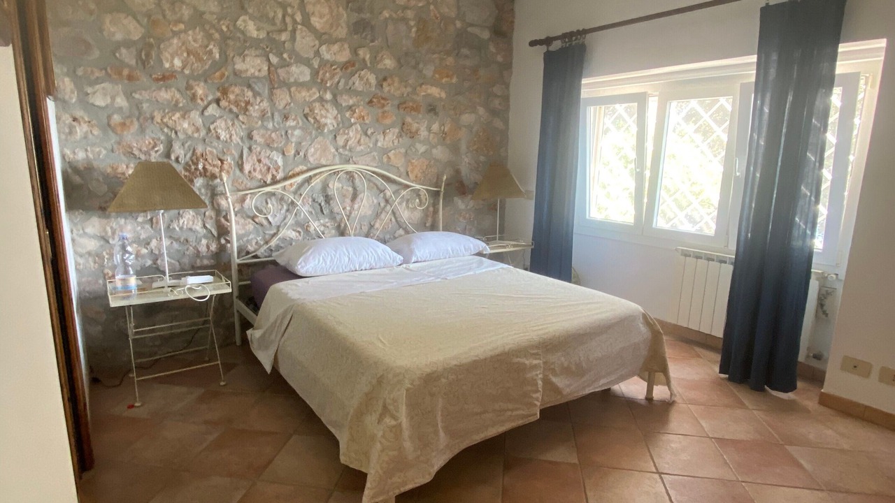 Photo of Bedroom in Faro