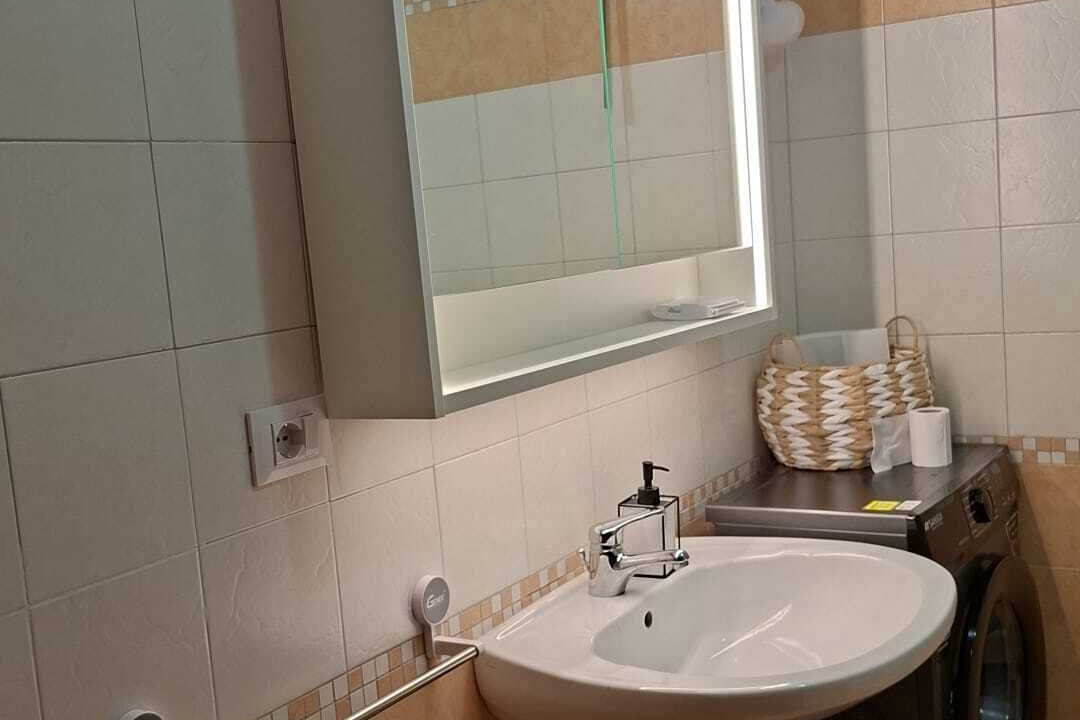 Photo of Bathroom in Lenola