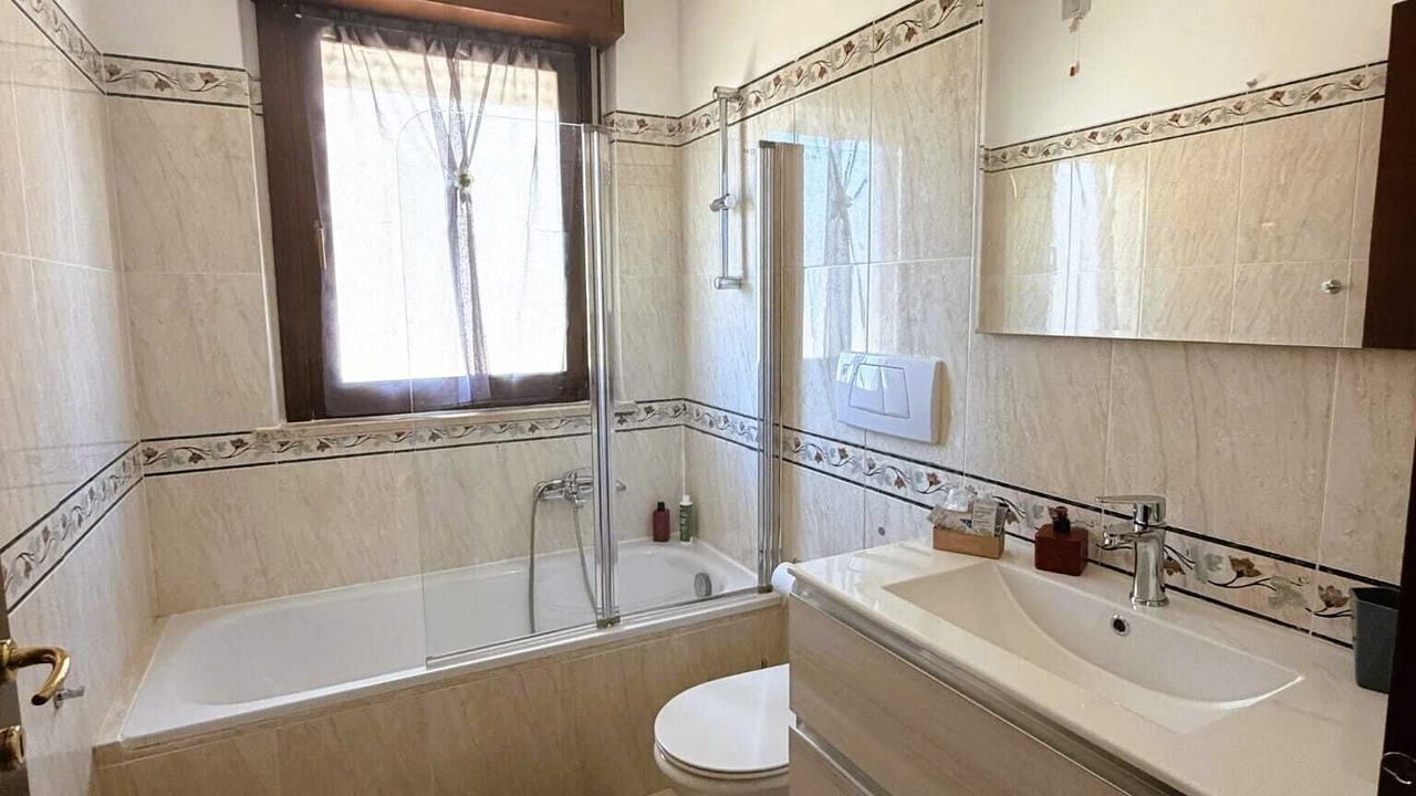 Photo of Bathroom in Zona XXXIII Acilia Sud