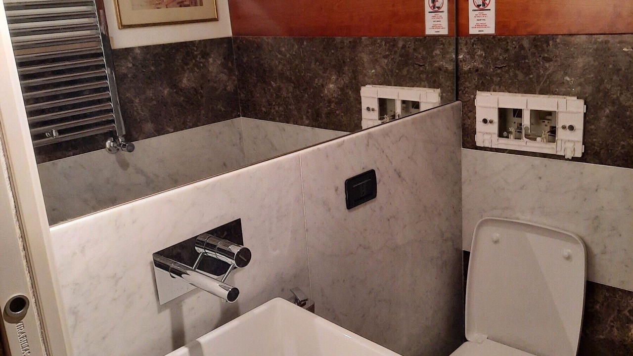 Photo of Bathroom in Kalsa