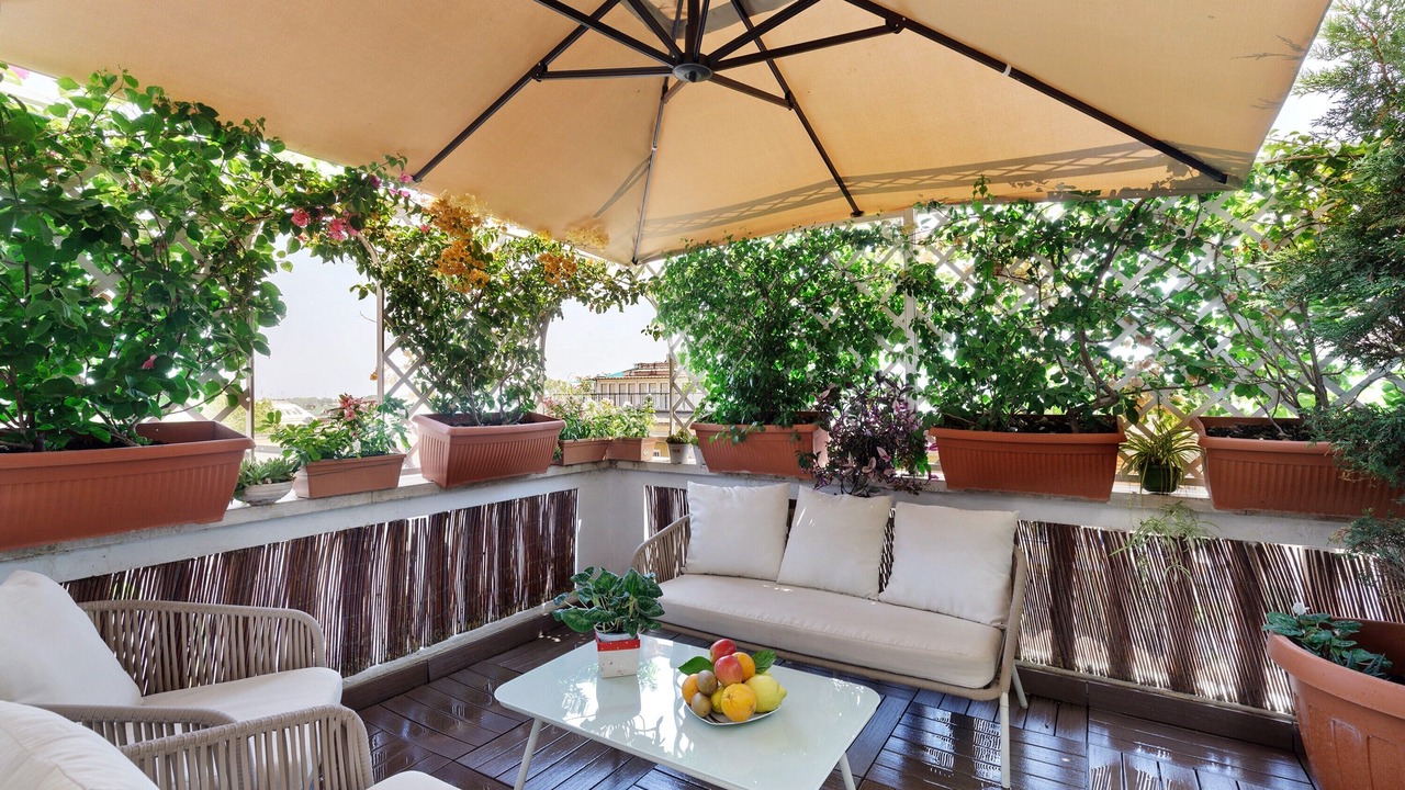 Photo of Patio Balcony in Aurelio