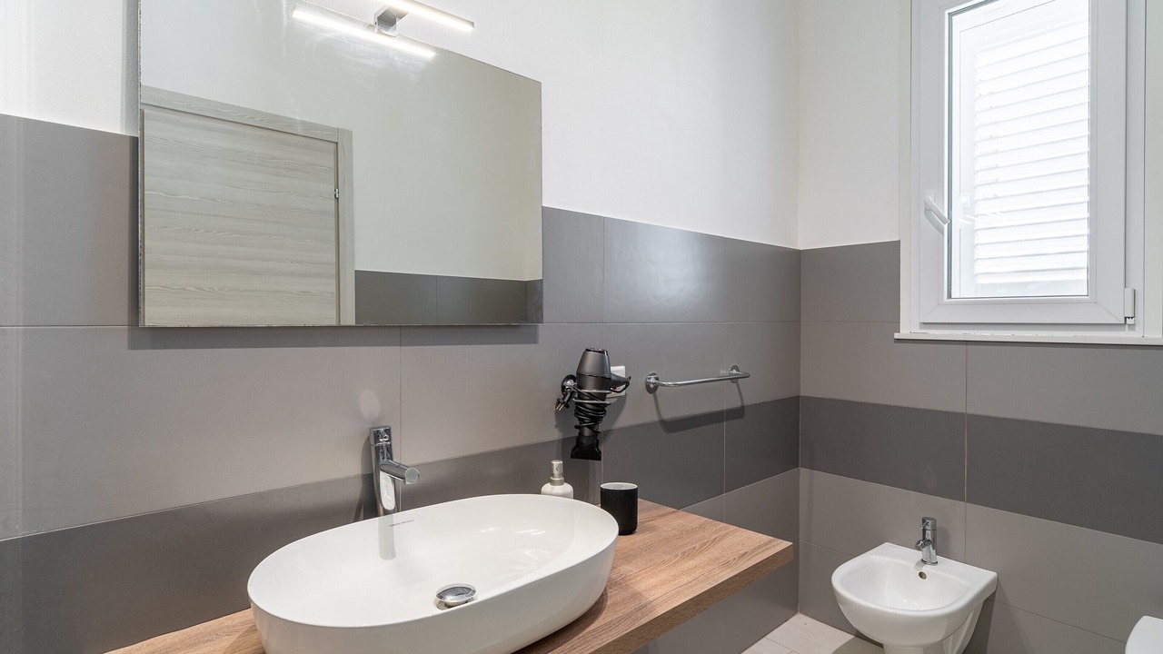 Photo of Bathroom in Solarino