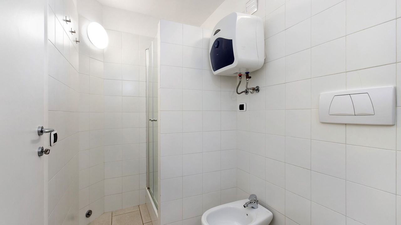Photo of Bathroom in Quartiere XXXIV Lido di Ostia Levante