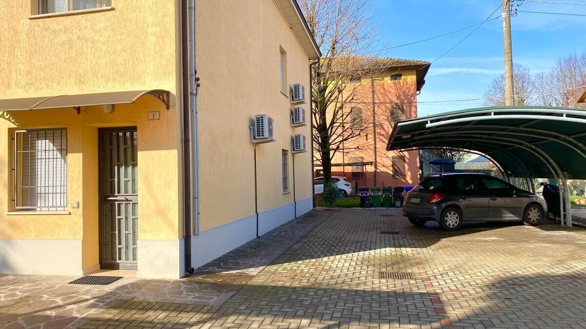 Photo of Outdoor in Camposanto