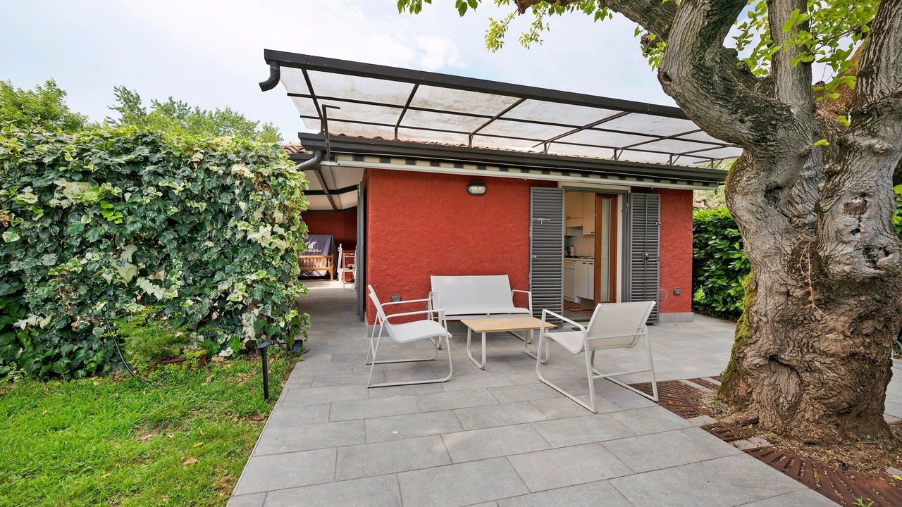 Photo of Patio Balcony in Calmasino