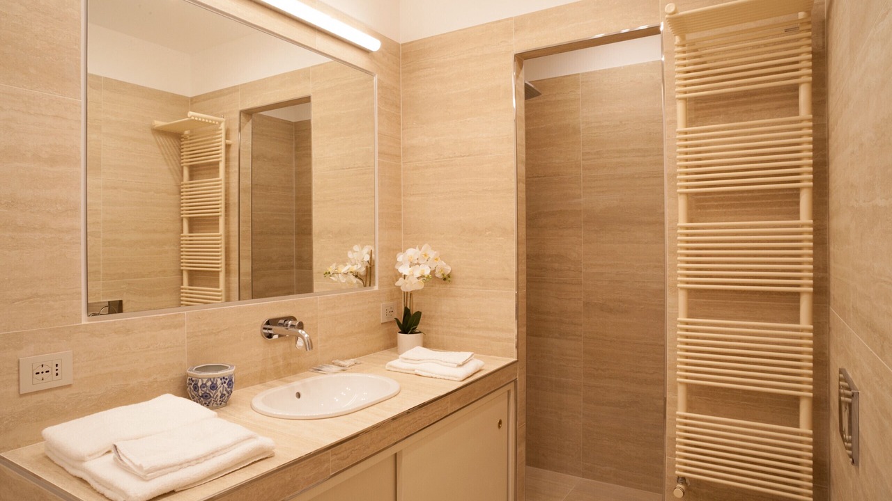Photo of Bathroom in Rione XVI Ludovisi