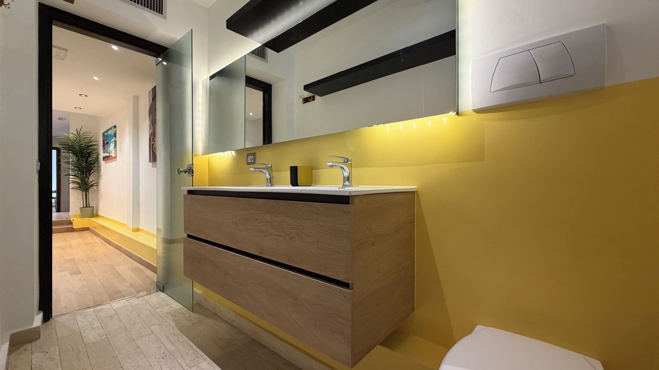 Photo of Bathroom in Repubblica