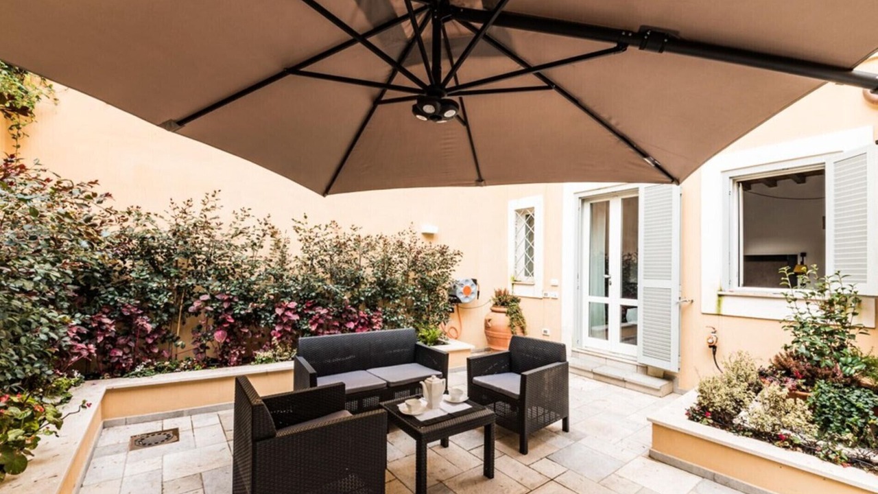 Photo of Patio Balcony in Monti