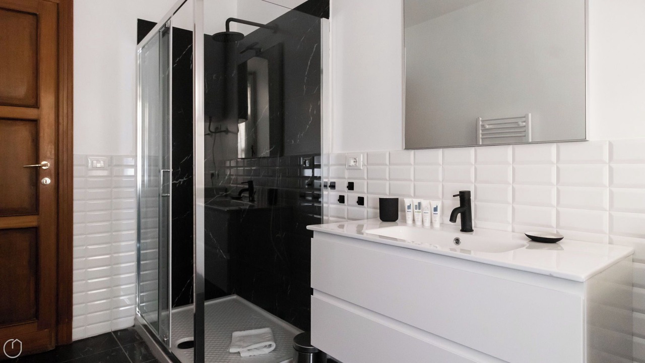 Photo of Bathroom in Rione III Colonna