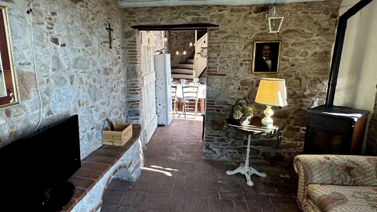 Photo of Livingroom in Chiatri