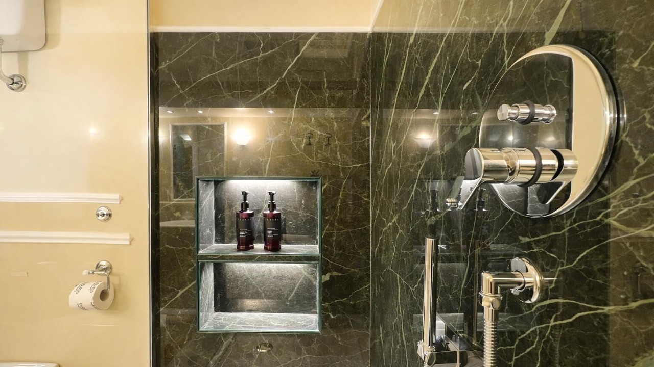 Photo of Bathroom in Rome City Centre